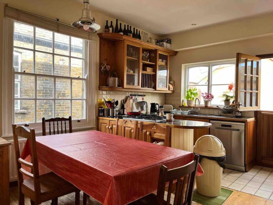 Cb53 Tower Bridge Townhouse 2 Bathrooms & Free Parking ロンドン エクステリア 写真